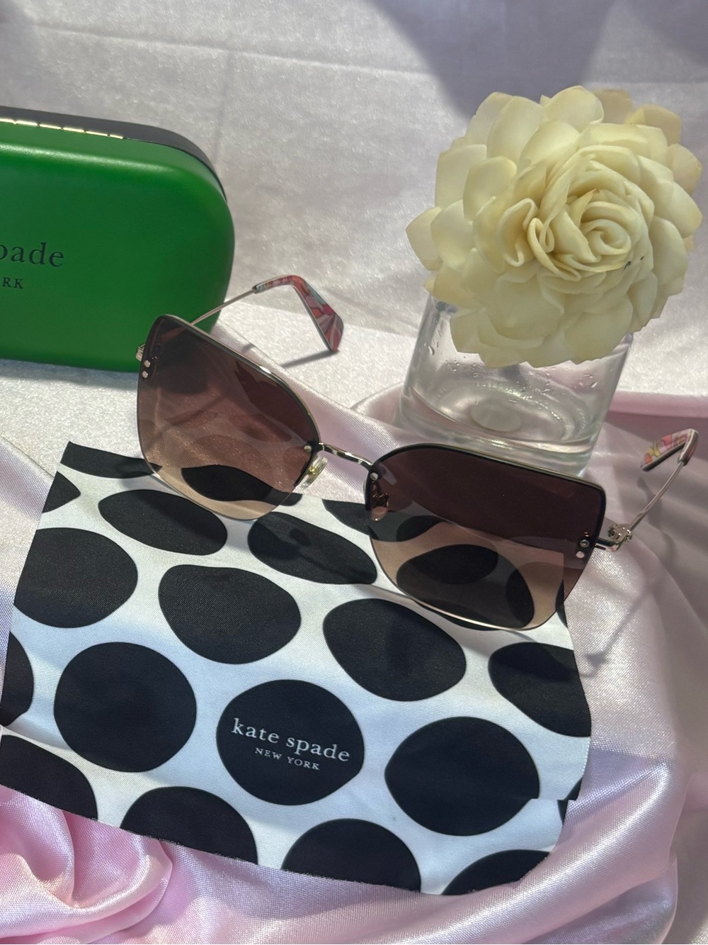 kate spade Green Sunglasses Case with Black & White Polka Dot Pouch
